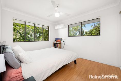 Property photo of 2/19 Lucinda Street Taringa QLD 4068