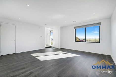 Property photo of 36 Bonniebrook Road Aintree VIC 3336