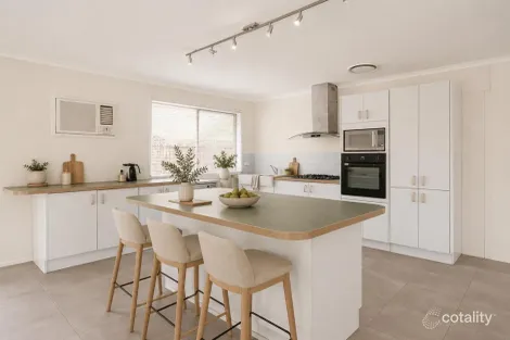 Property photo of 12 Marlo Square Wyndham Vale VIC 3024