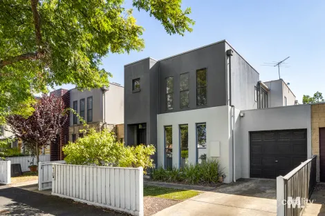 32-34 Newman St, Kensington, VIC 3031