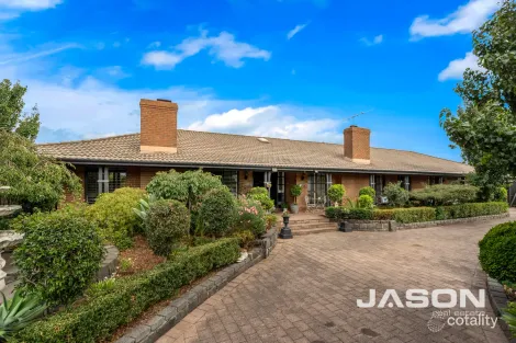 Property photo of 3 McNab Way Greenvale VIC 3059