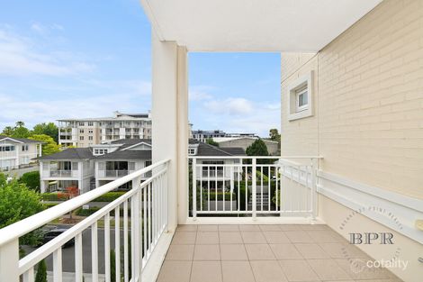 Property photo of 401/17 Woodlands Avenue Breakfast Point NSW 2137