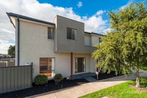 Property photo of 2 Andover Lane Craigieburn VIC 3064