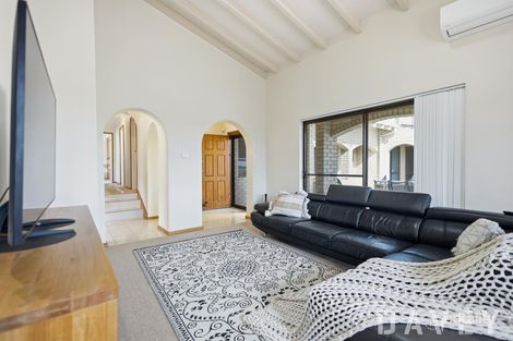 Property photo of 20 Luccombe Way Karrinyup WA 6018