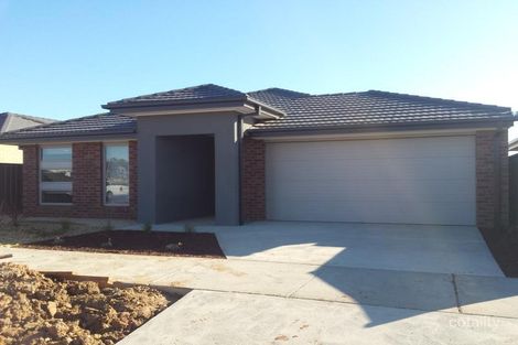 Property photo of 3 Parkview Boulevard Huntly VIC 3551