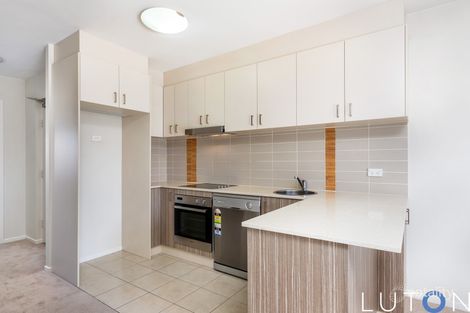 Property photo of 27/6 Gungahlin Place Gungahlin ACT 2912