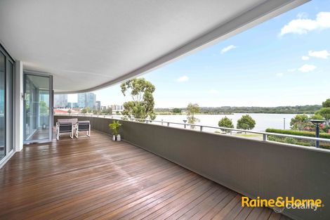 Property photo of 403B/3 Timbrol Avenue Rhodes NSW 2138