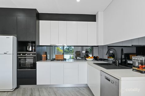 Property photo of 204/2-4 Richards Avenue Peakhurst NSW 2210