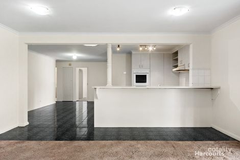 Property photo of 11 Cyprus Place Pakenham VIC 3810