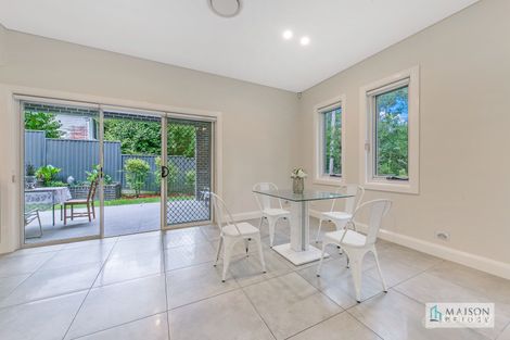 Property photo of 8A Crawford Place Dundas Valley NSW 2117