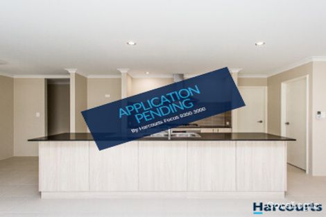 Property photo of 72 Wintergreen Crescent Treeby WA 6164