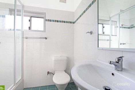 Property photo of 12/30 Rowland Avenue Wollongong NSW 2500