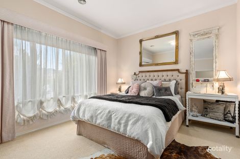 Property photo of 10 Stefan Drive Berwick VIC 3806