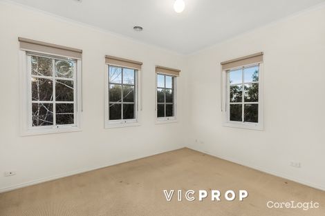 Property photo of 10/207 Reynolds Road Doncaster East VIC 3109