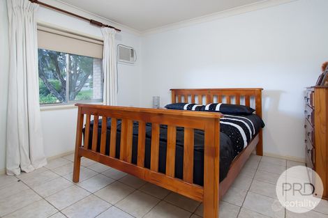 Property photo of 2/1 Raye Street Tolland NSW 2650