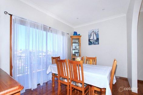 Property photo of 33 Shearwater Drive Berkeley NSW 2506