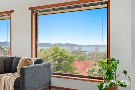 Property photo of 10/312 Davey Street South Hobart TAS 7004