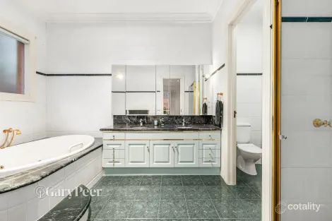 Property photo of 23 Keeron Street Caulfield South VIC 3162