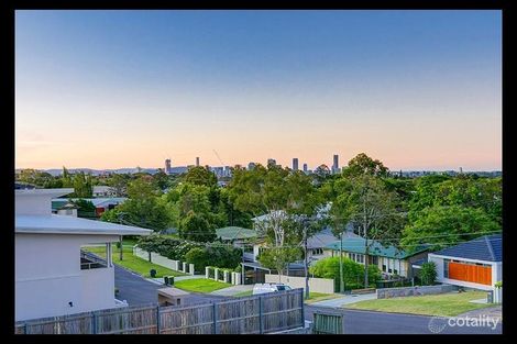11 Doyle St, Coorparoo, QLD 4151