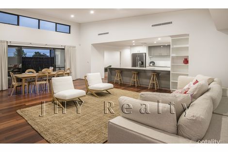 Property photo of 1/65 Commonage Road Quindalup WA 6281