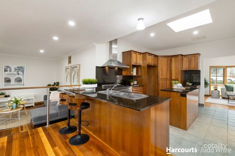 Property photo of 49 Briggs Street Mount Waverley VIC 3149