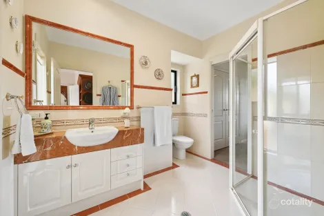 Property photo of 5 Blakehurst Place Robina QLD 4226