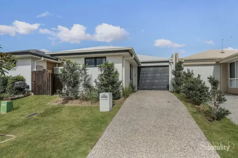 90 Blackberry Way, Ripley, QLD 4306