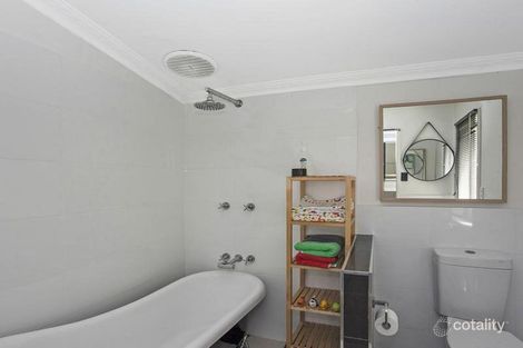 Property photo of 218 Ocean Parade Burleigh Heads QLD 4220