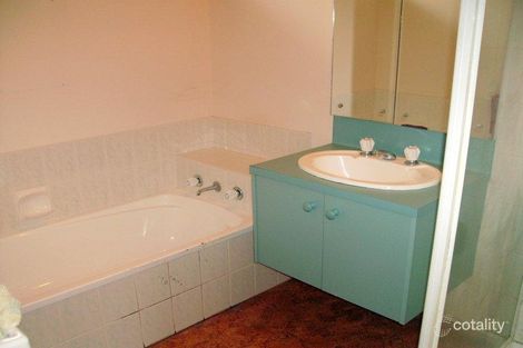 Property photo of 8 Robertson Court Point Lonsdale VIC 3225