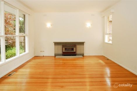 Property photo of 126 Berringa Road Park Orchards VIC 3114