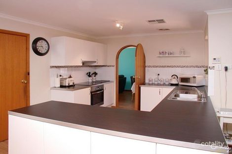 Property photo of 2 Wellesley Street Huntfield Heights SA 5163