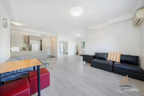 Property photo of 1/33 Robert Street Penrith NSW 2750