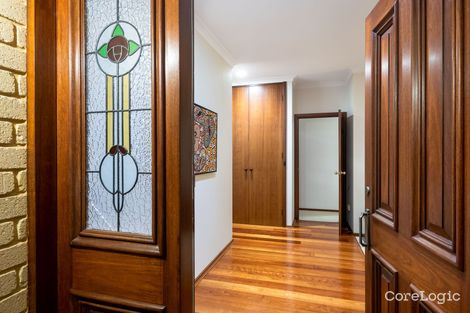Property photo of 21 Hood Terrace Sorrento WA 6020