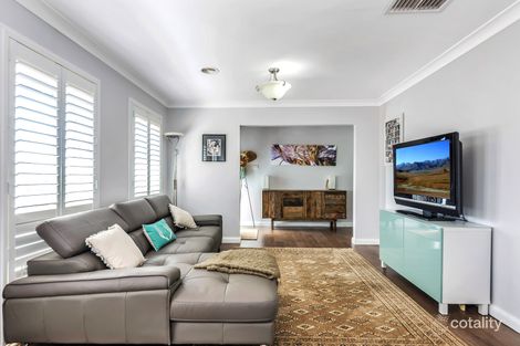 Property photo of 53 Ullamulla Crescent Karabar NSW 2620
