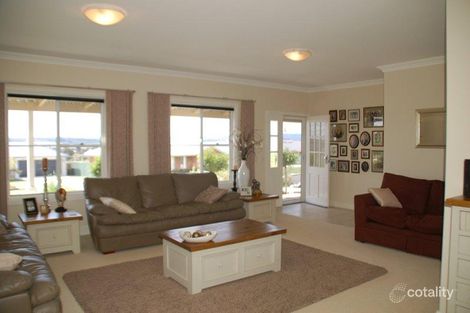 Property photo of 52 Darwin Drive Llanarth NSW 2795