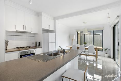 Property photo of 1/52 Penleigh Crescent Ocean Grove VIC 3226