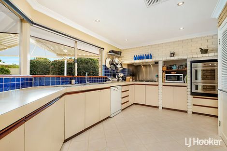 Property photo of 10 Meadow Grove Leeming WA 6149