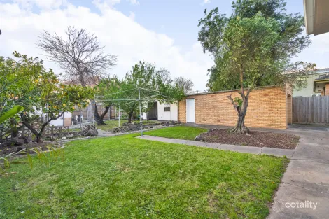 Property photo of 6 Oliver Court Fawkner VIC 3060