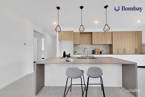 Property photo of 5 Jembecca Way Wollert VIC 3750