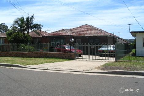 19 Rowley St, Smithfield, NSW 2164