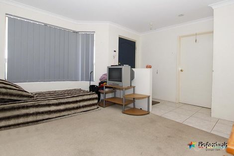 Property photo of 20 Bradford Place Marangaroo WA 6064