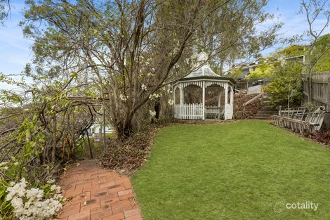 Property photo of 25 Glenquarie Place Ashgrove QLD 4060