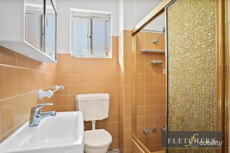 Property photo of 8/148 Auburn Street Coniston NSW 2500