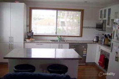 Property photo of 8 Crest Crescent Moruya Heads NSW 2537