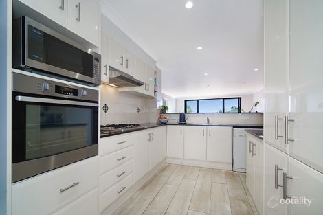 Property photo of 5/4-6 Wiseman Avenue Wollongong NSW 2500