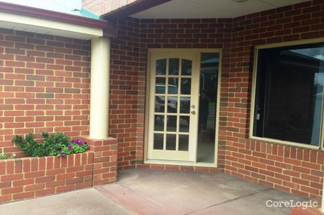 Property photo of 8 Gibson Terrace Burekup WA 6227