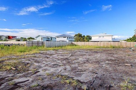 Property photo of 25 Surfrider Place Mudjimba QLD 4564