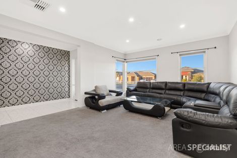 Property photo of 21 Avonbury Circuit Cranbourne West VIC 3977