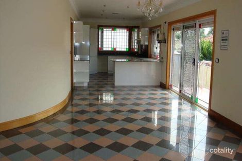 Property photo of 4 Rhys Place Edensor Park NSW 2176