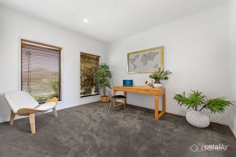 Property photo of 17 Arbour Rise Pakenham VIC 3810